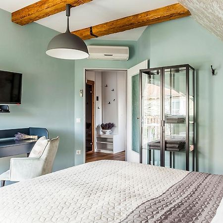 Harmonia Apartman Erkellyel Es Szaunaval Balatonfüred Exteriör bild